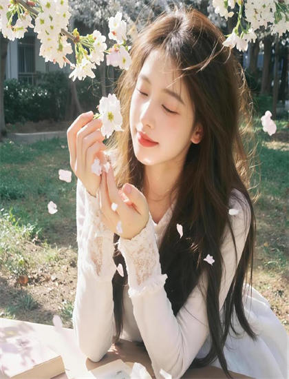 【电视剧专题】《成为弗林》的技术创新与艺术成就 ——电视剧的观影全攻略